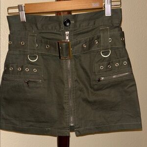 Carmar khaki zip up skirt